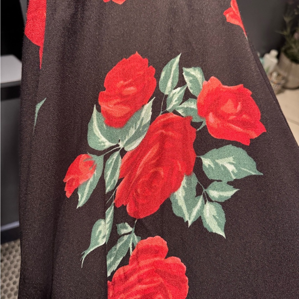 Reformation Sorrento Dress in Hera | Color: black red | Size 8 | Roses high low - Picture 7 of 8